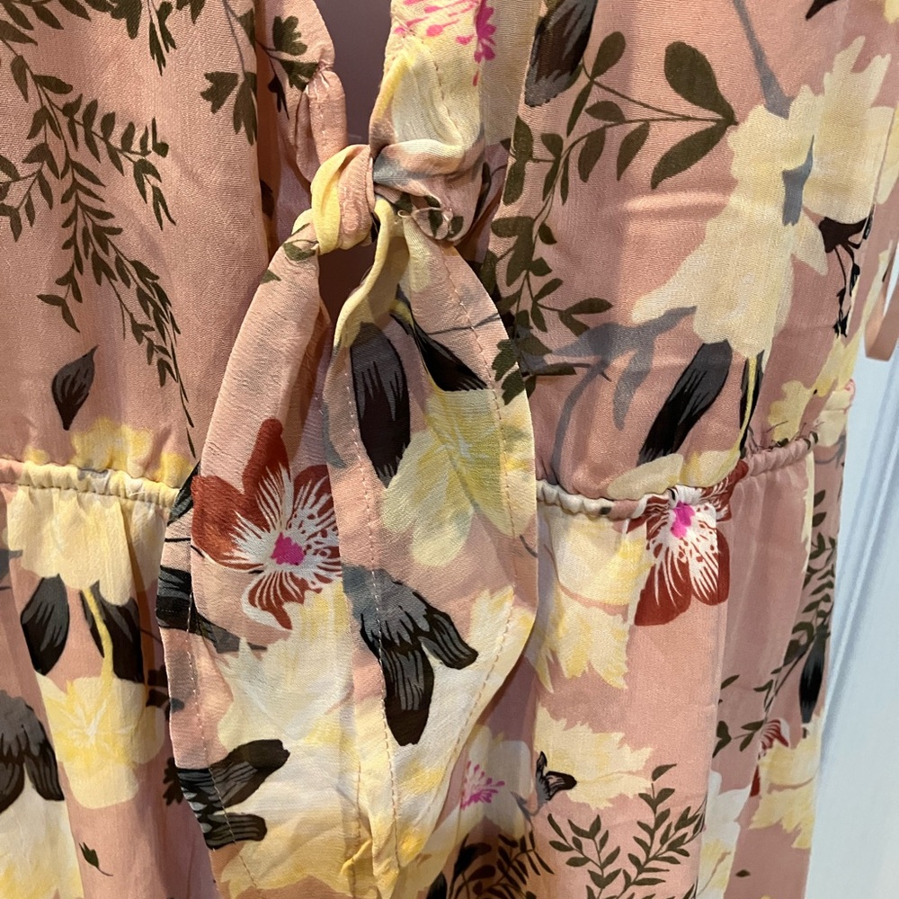 Dress - Picture 3 of 8